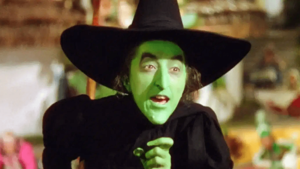 10 Most powerful Witches in Fictional world - The Wicked Witch of the West (The Wizard of Oz)